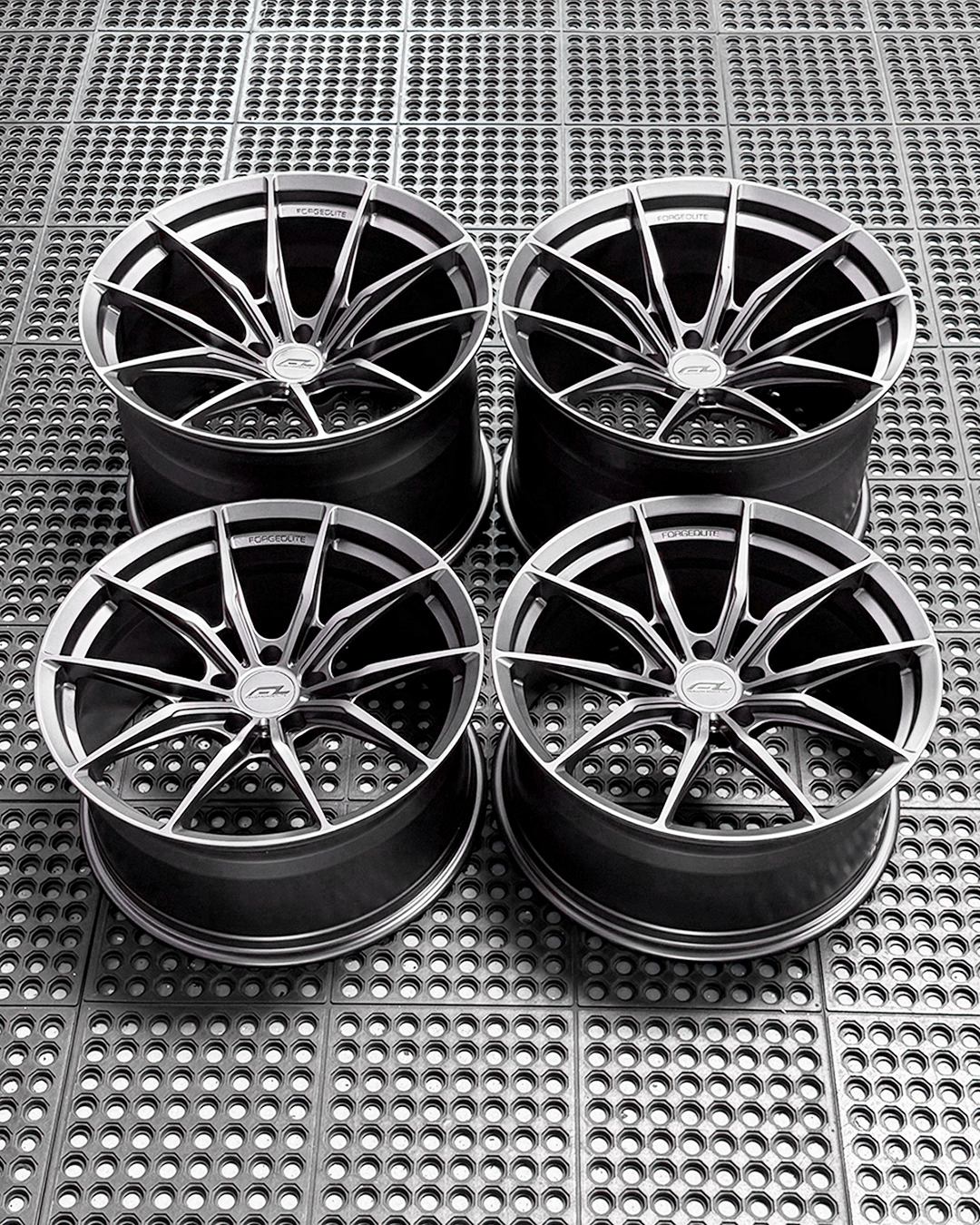 LC-SATIN-GUNMETAL-01