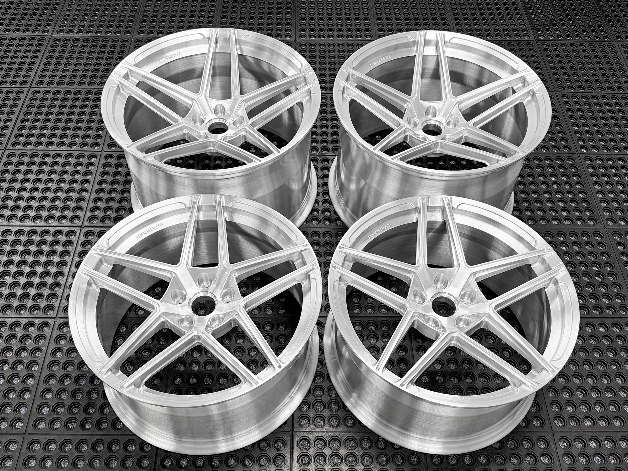MC2-BRUSHED-ALUMINUM-1 (1)