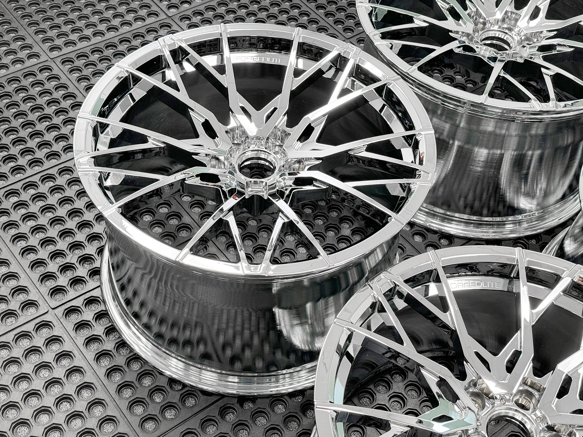 MC20-CHROME-5