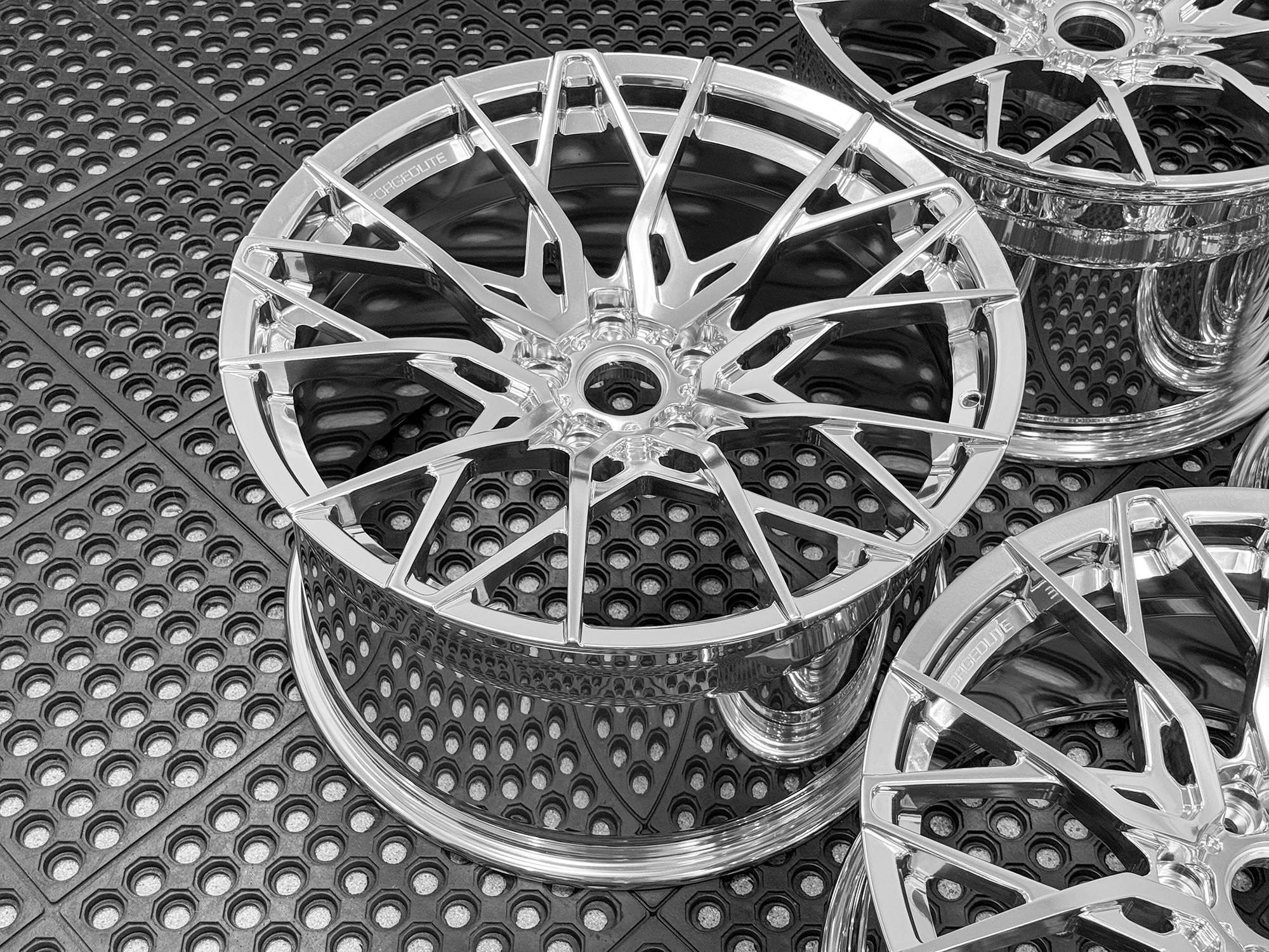 MC20-HIGH-POLISHED-CLEAR-2