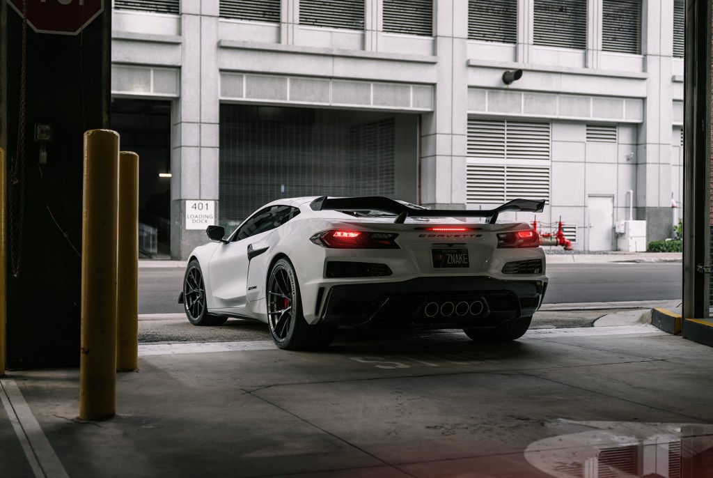 MC5 CARBON FLASH C8 Z06 -18