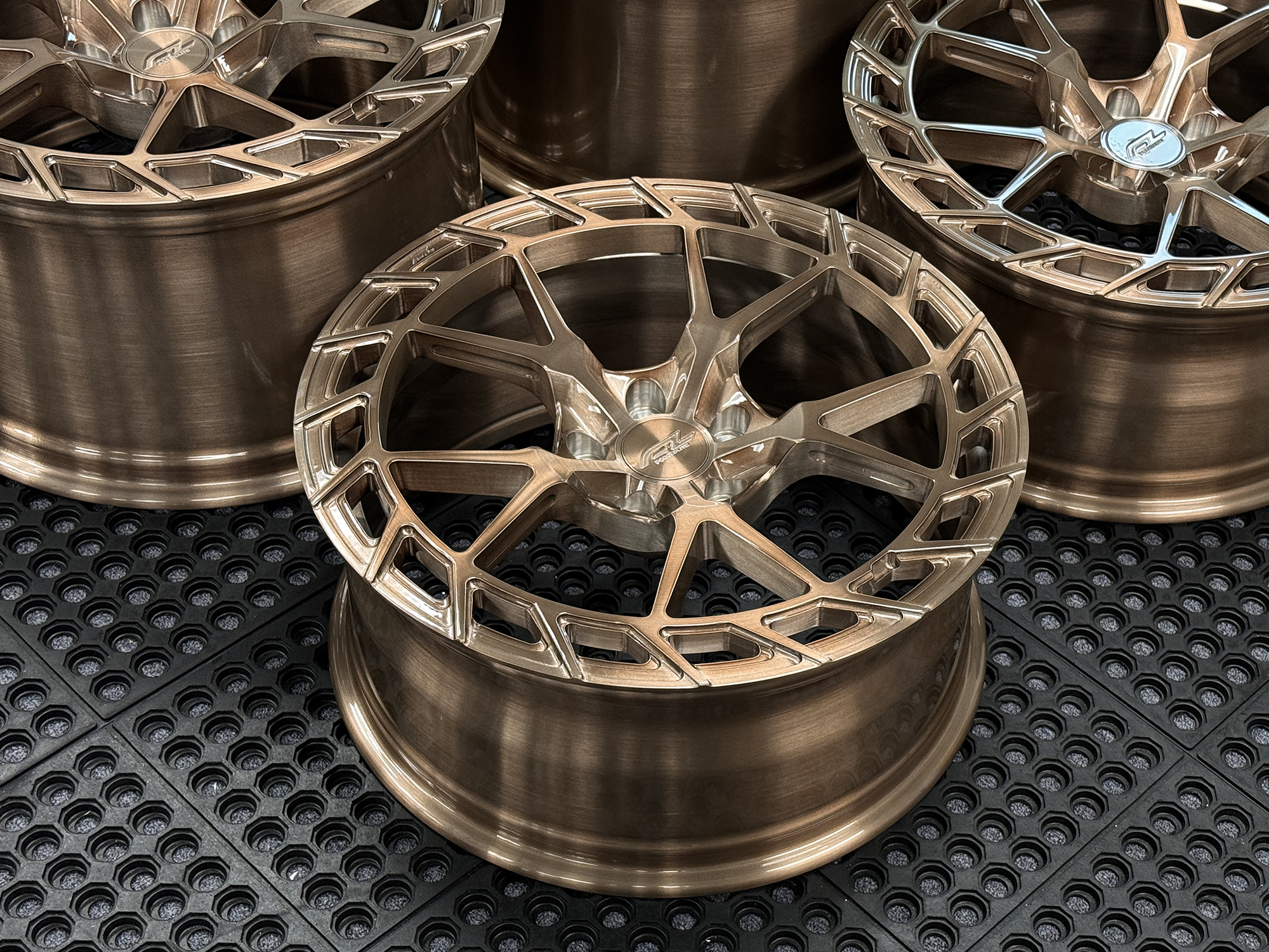 TF5-BRUSHED-GOLDEN-BRONZE-3